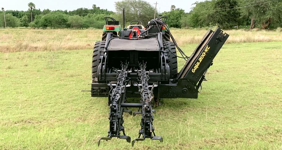 Conveyor Trencher