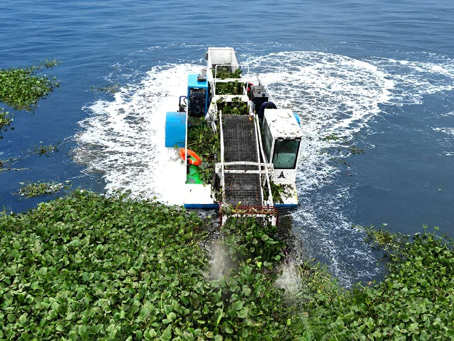 Rudra Aquamax 100 Floating Trash Skimmer