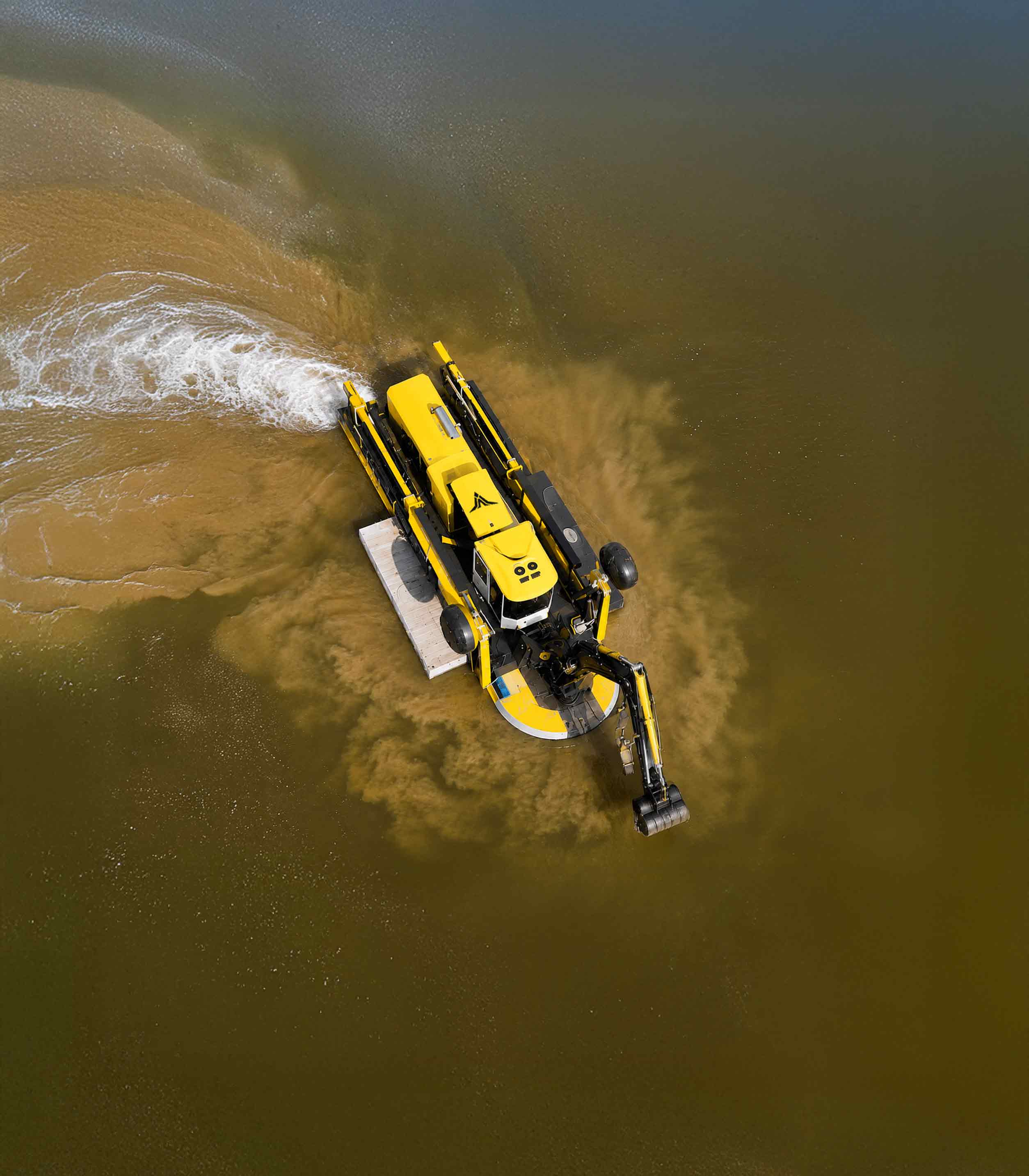 Autocracy Machinery Amphibious Multipurpose Dredger with stabilising legs and excavator boom